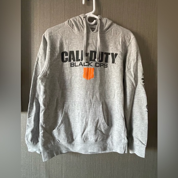 Call of Duty Hoodie - Picture 1 of 9